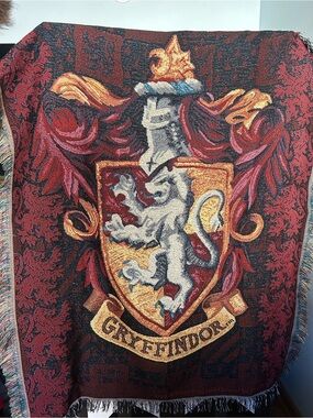 Gryffindor Crest Woven Throw Blanket